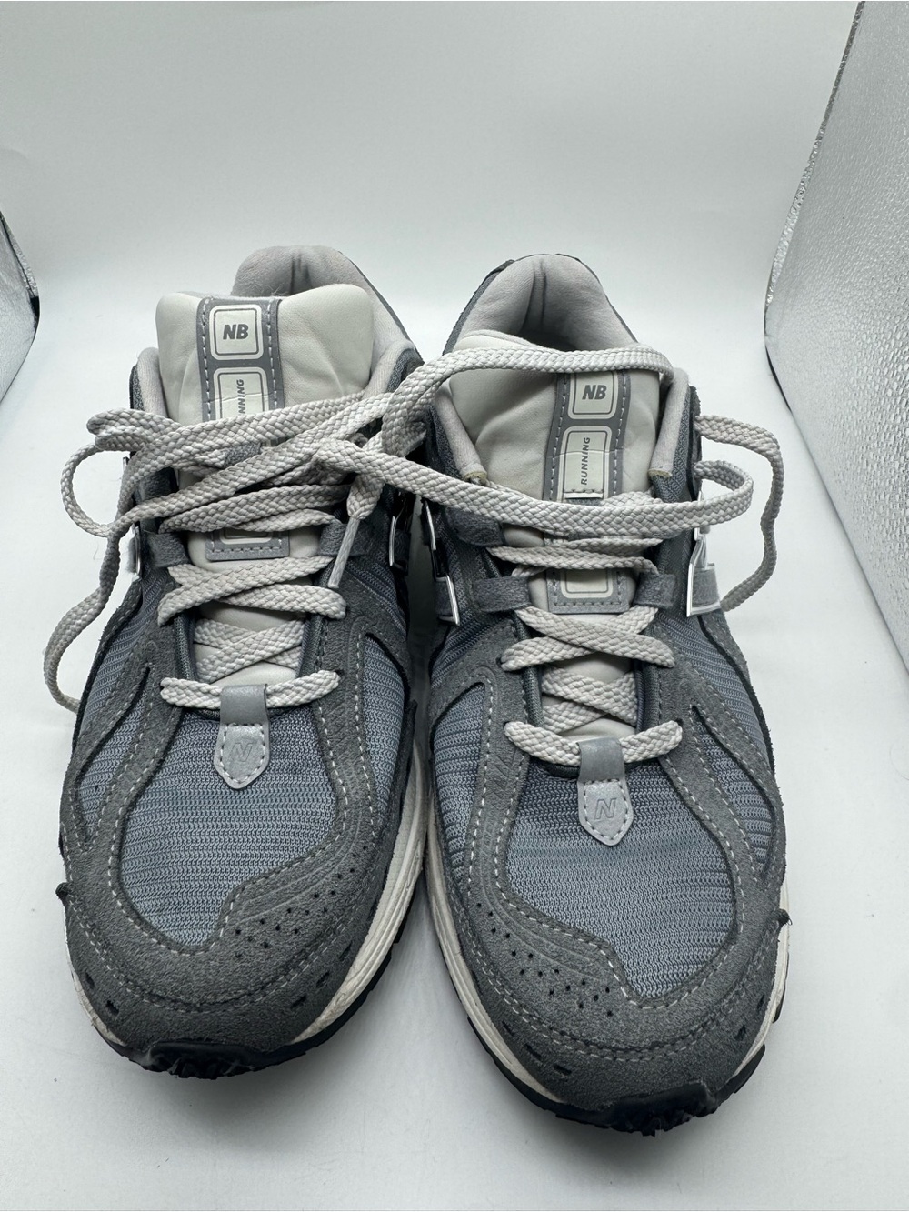 NEW BALANCE 1906R 'TITANIUM
SIZE 7.5M (M1906RV)